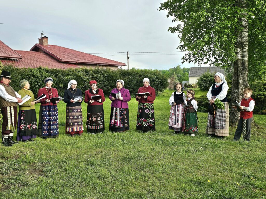 Samylų senoliai Majavose